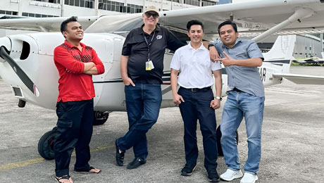 PPL Student Captain Scott Brand got his wings on 15/4/2023, photo with the pilots